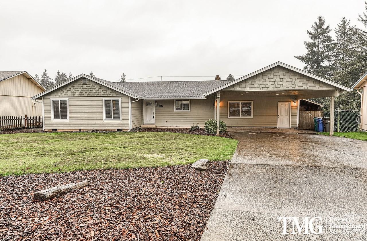 5706 Ne 77th St - Photo 2 of 33