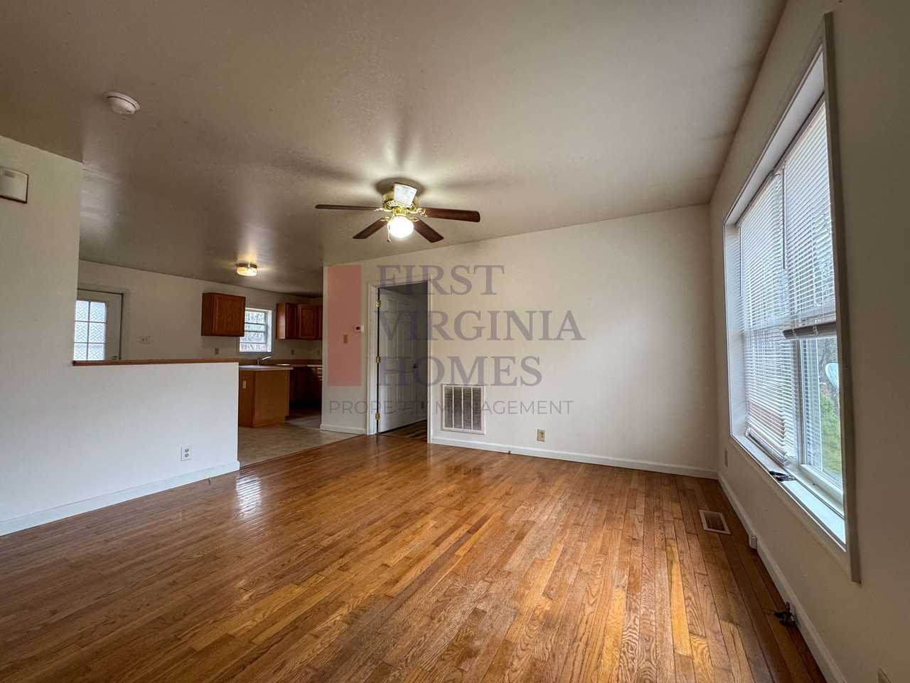 310 Gold Mine Rd - Photo 4 of 14