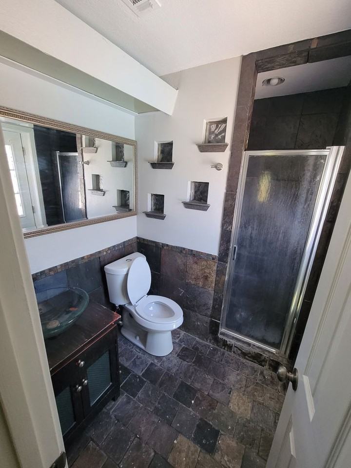 2005 Bamboo St - Photo 7 of 25