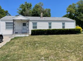 7502 Cass St - Photo 1 of 1