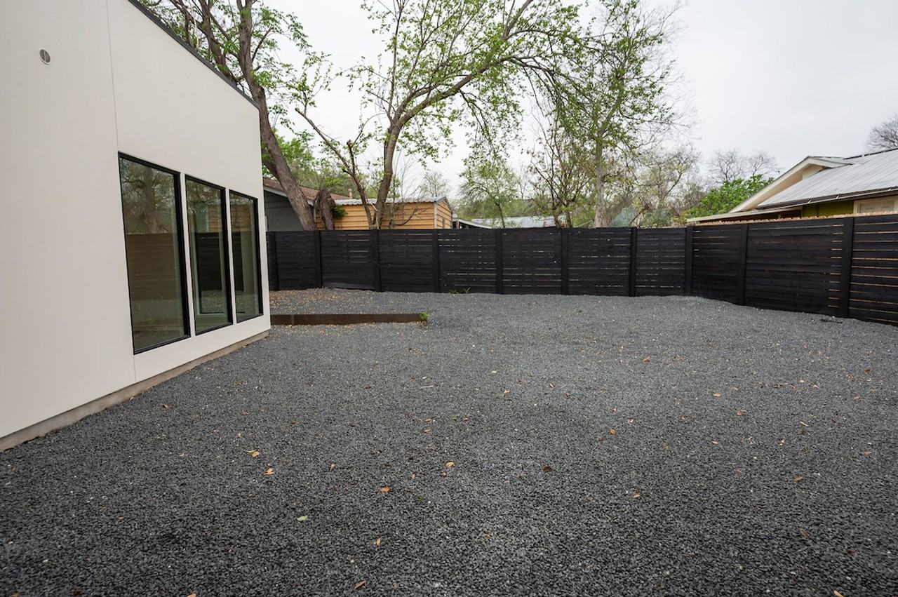 4906 Aberdeen Cir - Photo 6 of 30