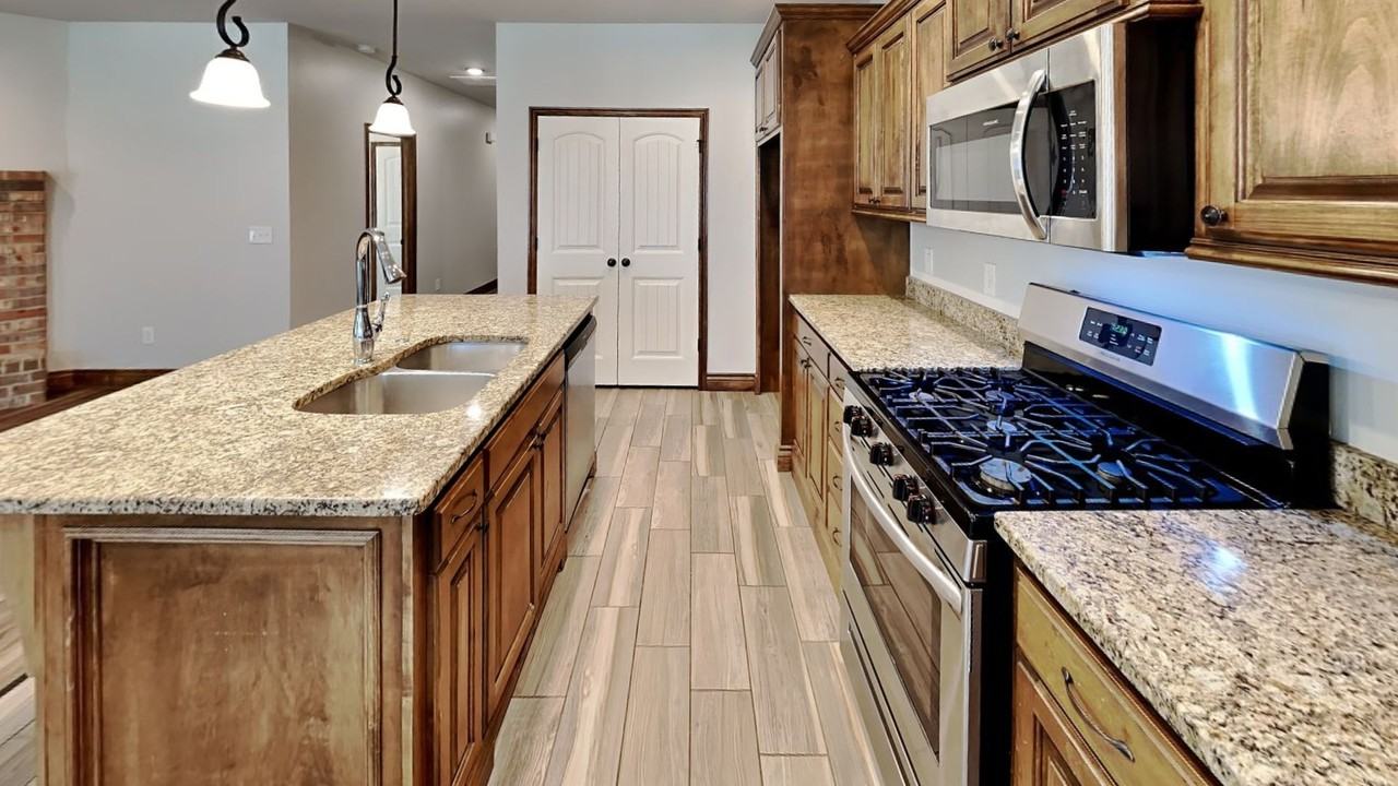 14000 Northwood Village Dr - Photo 7 of 20