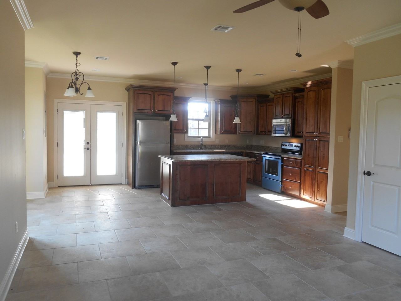 5221 Rue De Chateau - Photo 2 of 8