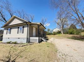 featured image of 604 Ben Ave