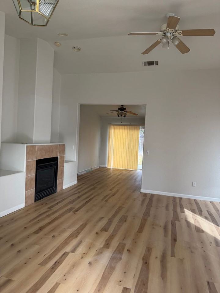 9178 Willowberry Way - Photo 2 of 7