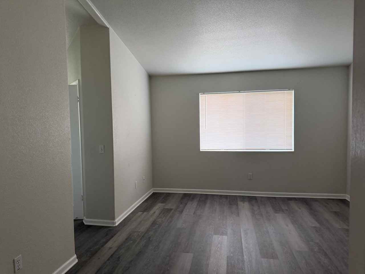 9178 Willowberry Way - Photo 4 of 7