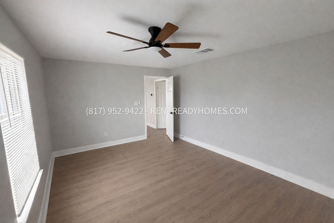 10302 Davilla Ave - Photo 6 of 22