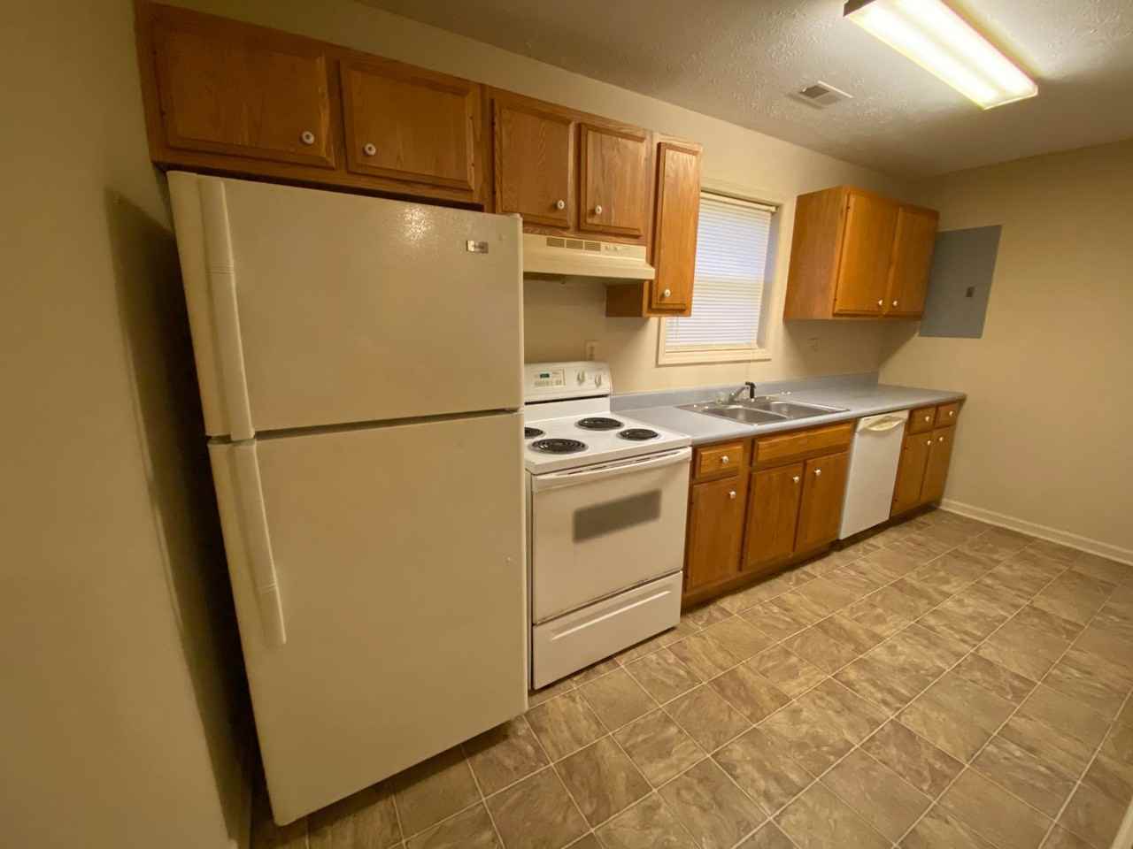 5109 W Raymond St #A - Photo 3 of 13