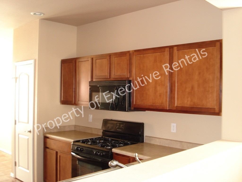 4941 Chesney Rd - Photo 7 of 16