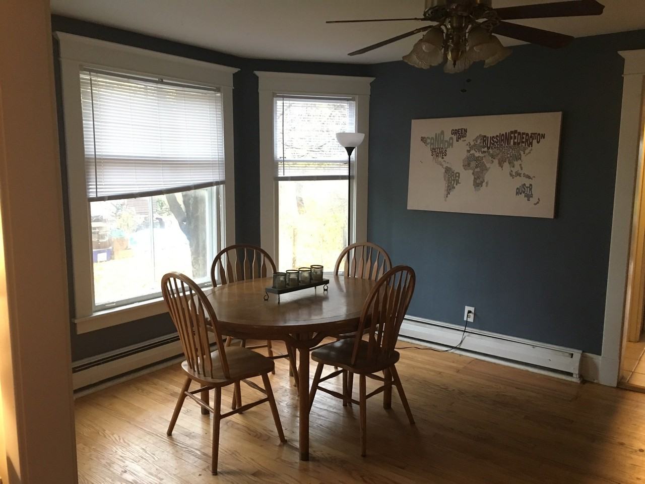 327 Garfield Ave Nw - Photo 4 of 12