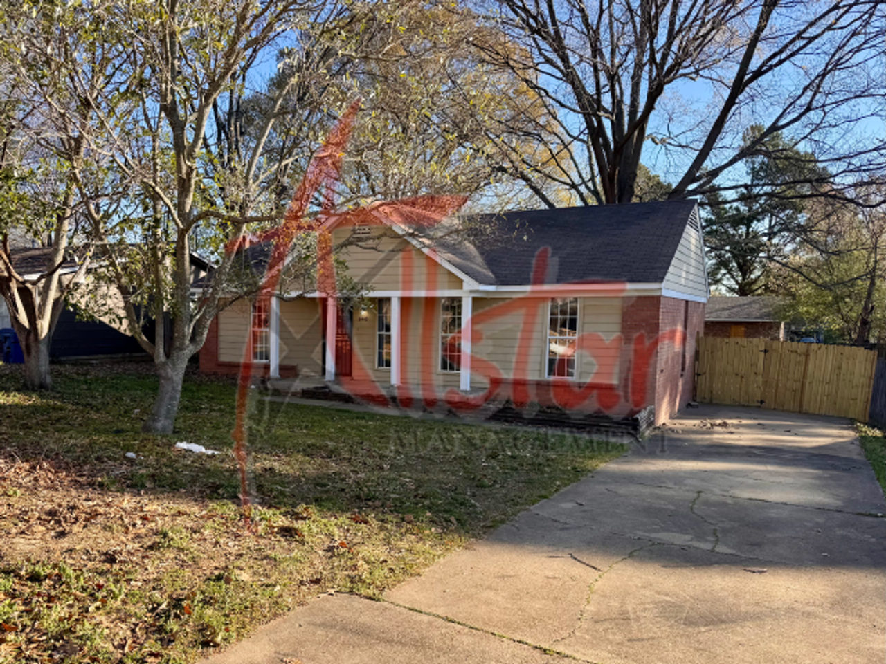 6440 Lynnfield Rd - Photo 2 of 15