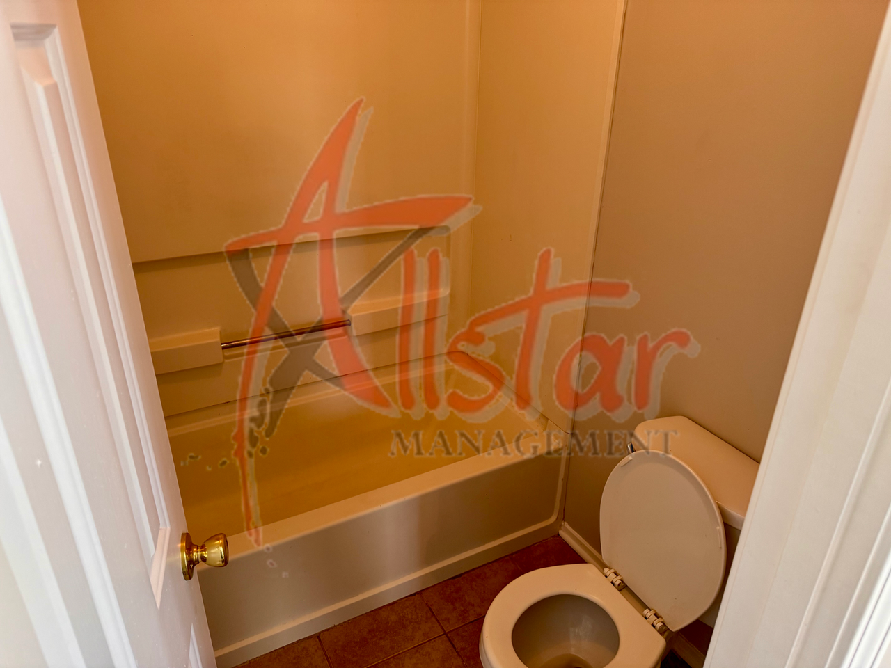 6440 Lynnfield Rd - Photo 7 of 15