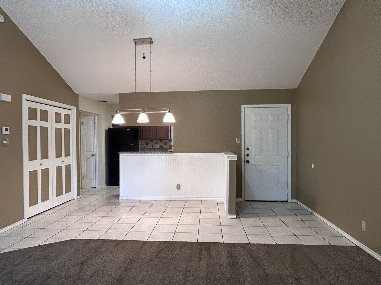 12446 Starcrest Dr - Photo 6 of 23