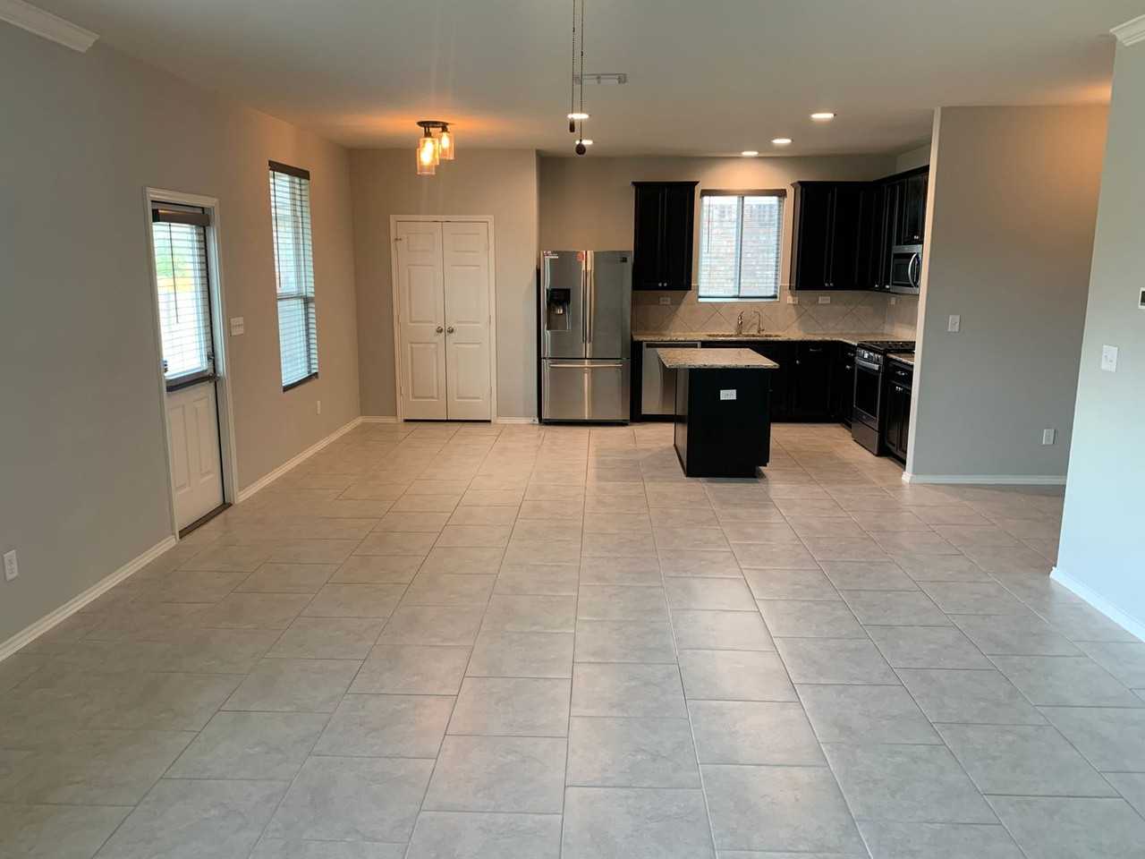 1451 Polydora - Photo 4 of 30