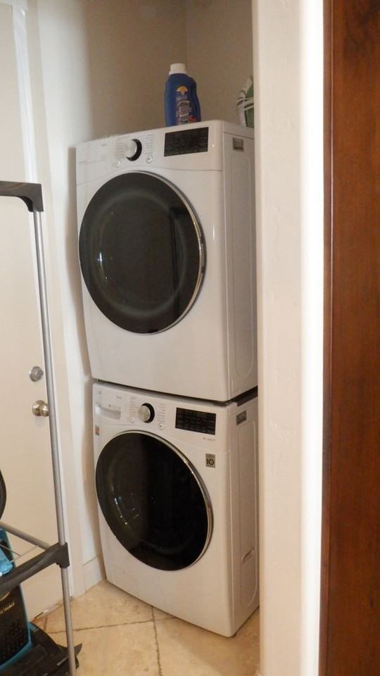 101 101 E Nichols Canyon Rd. A1 Down - Photo 6 of 12