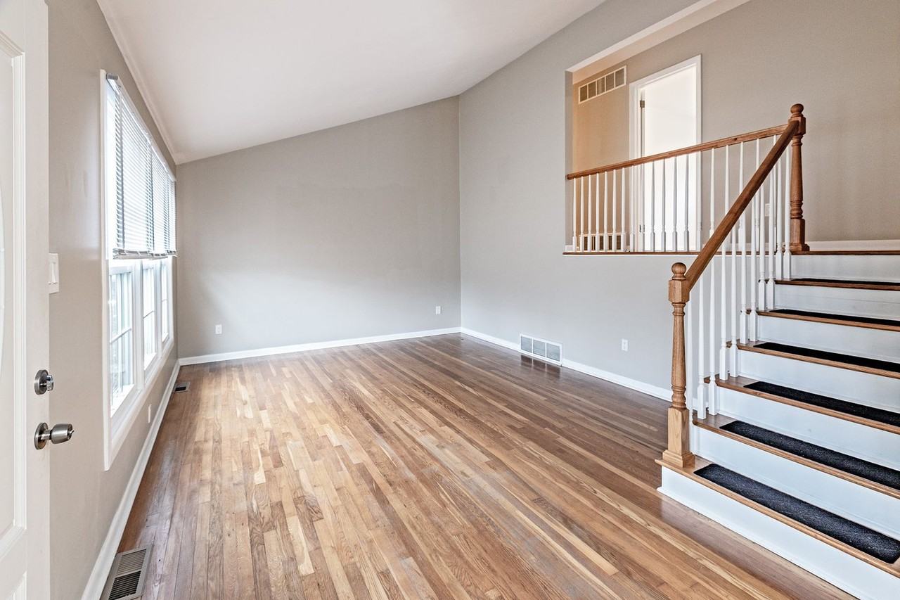 1 Wordsworth Dr - Photo 4 of 17