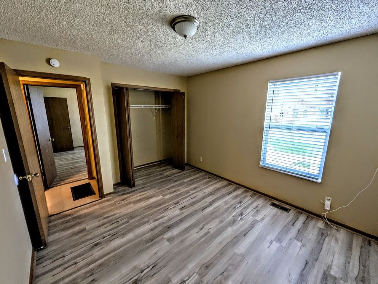 4241 W Maffitt Ave - Photo 4 of 21