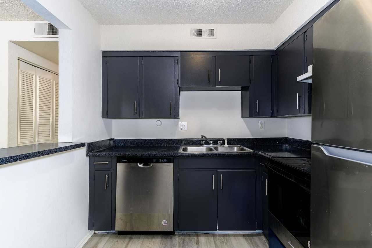 Riverside Heights - Photo 6 of 50