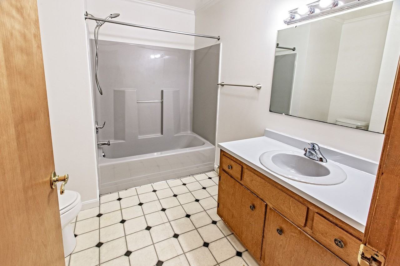 309 Odessa Ave - Photo 6 of 18