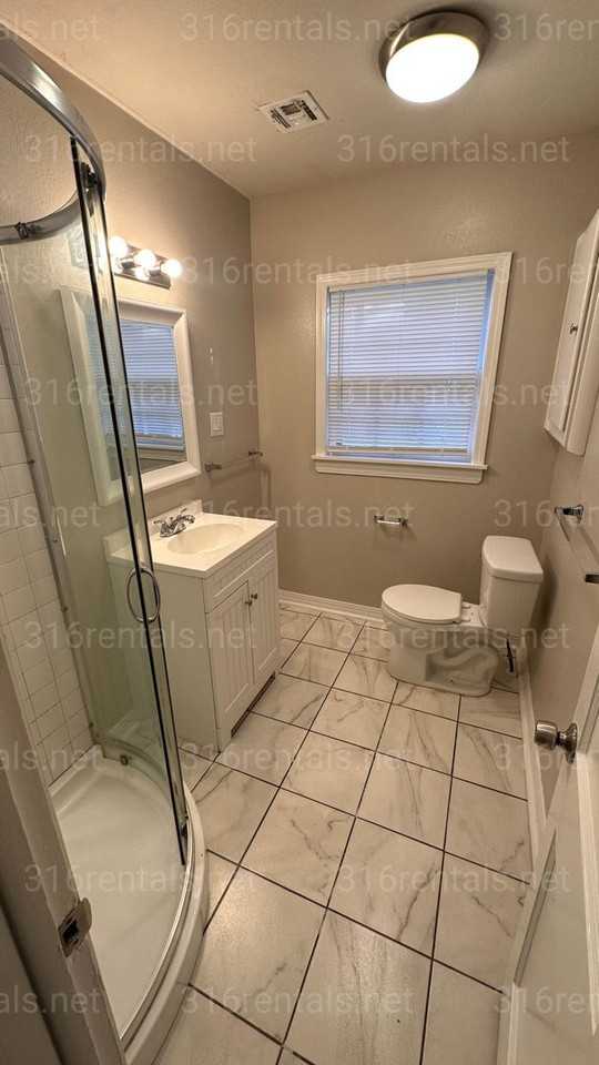 909 Harding St - Photo 6 of 10