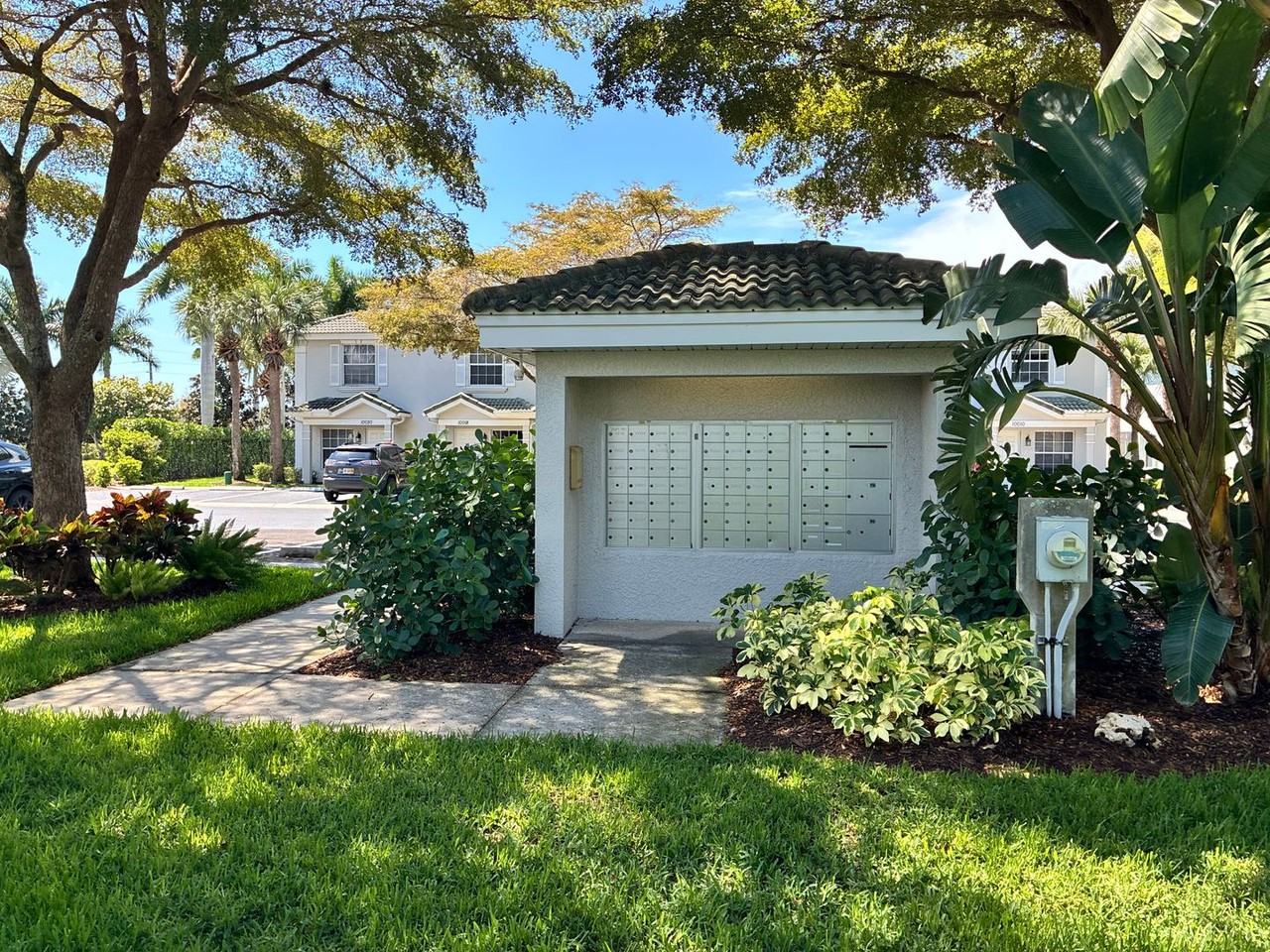 8050 Pacific Beach Dr - Photo 7 of 7