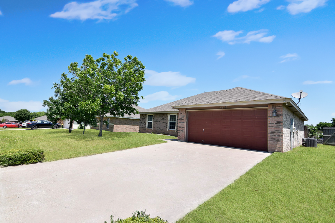 502 Blayton St #NA - Photo 2 of 19