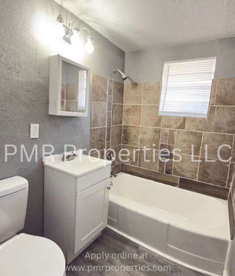 1008 Sw Jefferson Ave - Photo 7 of 8