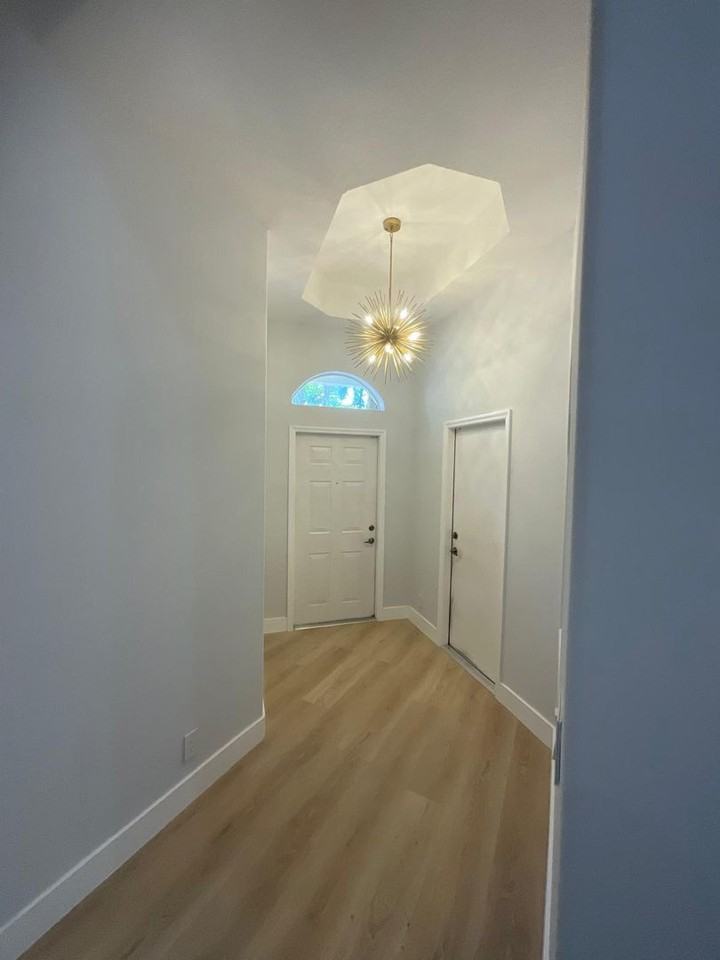 8273 Manjack Cay - Photo 4 of 50