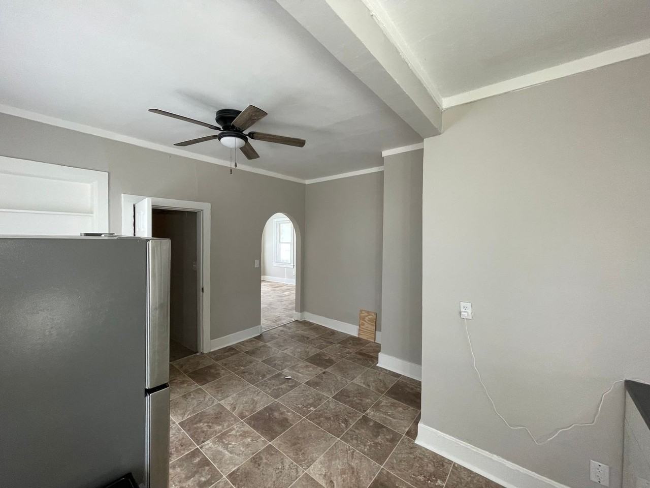 1058 N 5th St - Photo 6 of 19