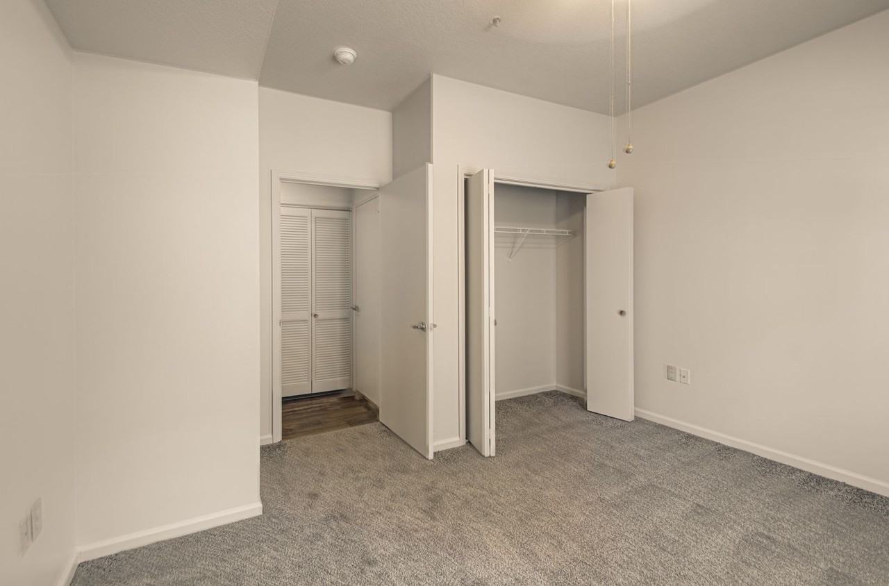 Englewood Vista - Photo 3 of 19