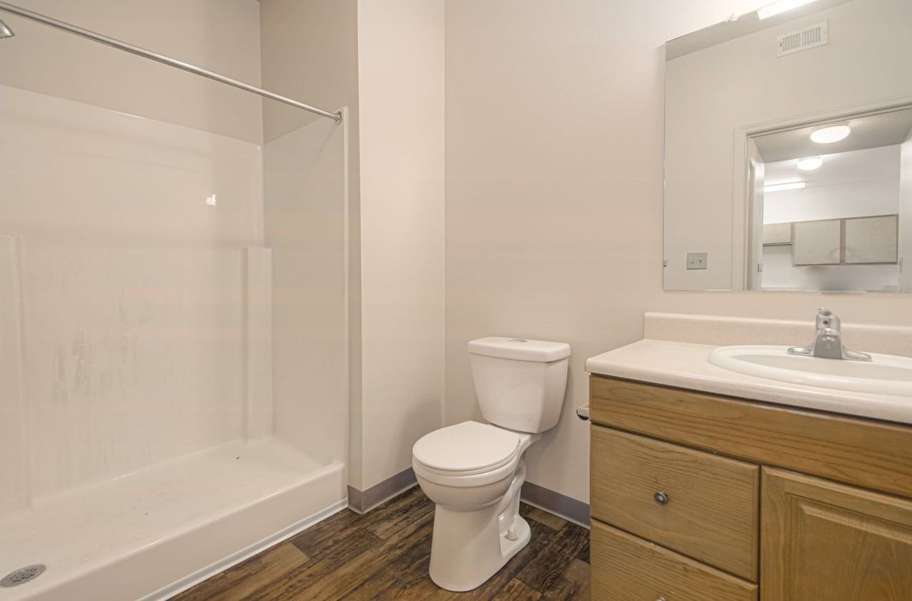 Englewood Vista - Photo 5 of 19