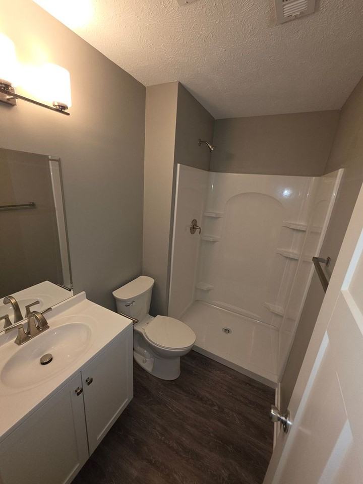 7520 N 285th Avenue Cir - Photo 2 of 19