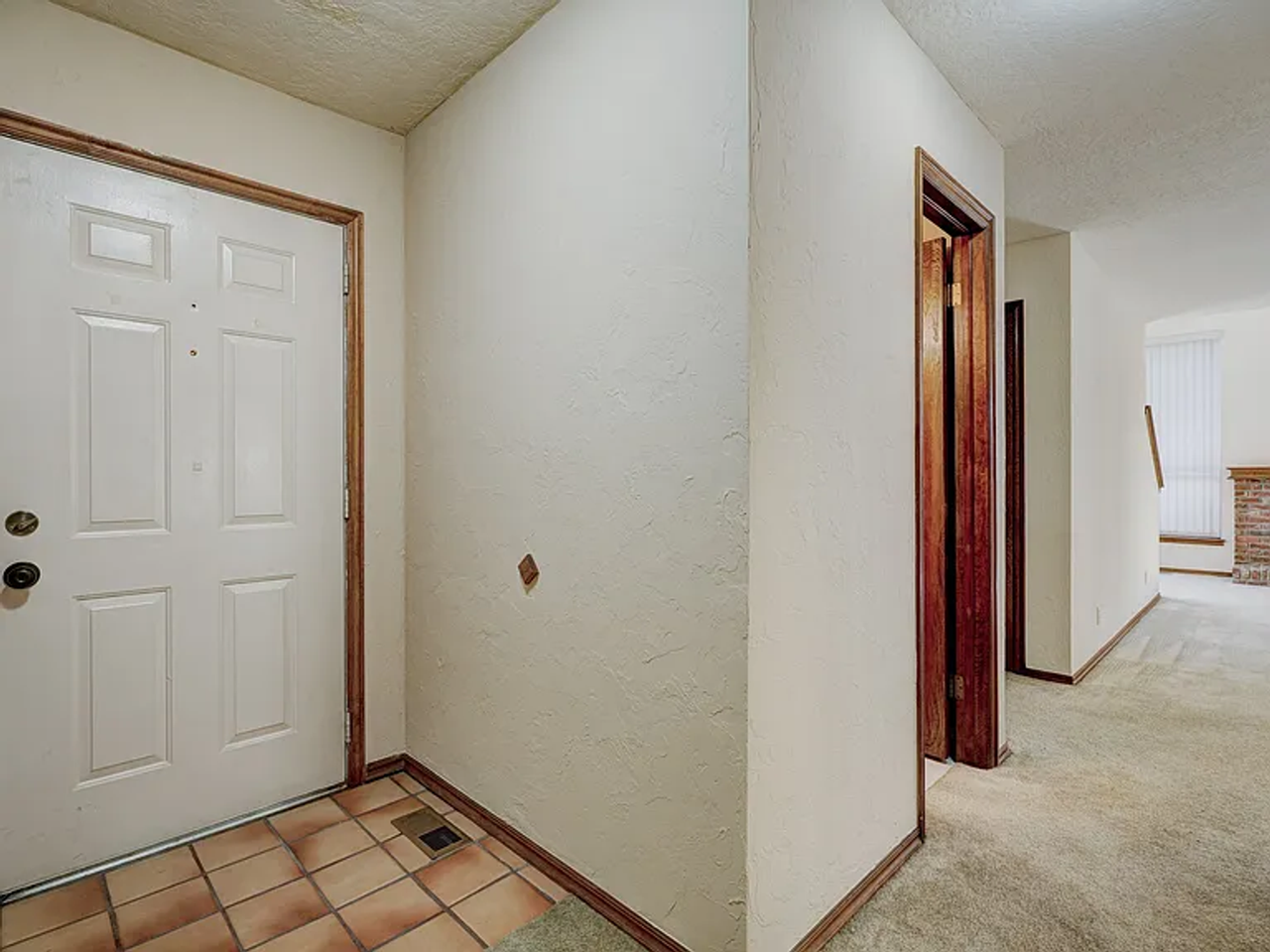 623 36th Ave Nw - Photo 4 of 41