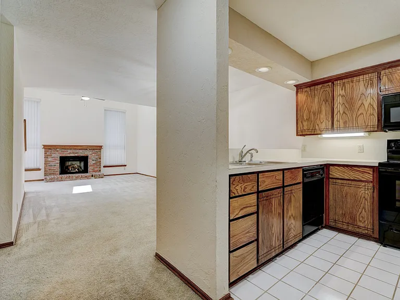 623 36th Ave Nw - Photo 6 of 41