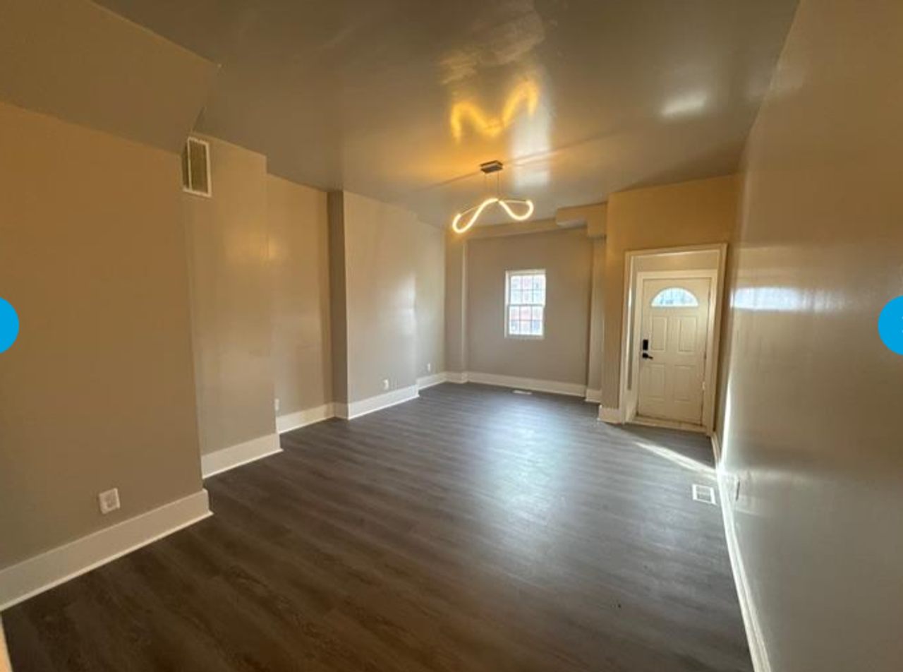 25 N Fulton Ave - Photo 2 of 3