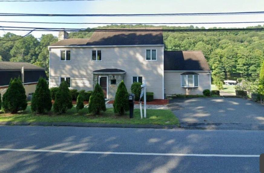 451 Roosevelt Dr #NA - Photo 5 of 23