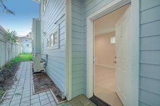 1210 Ne 95th St #B - Photo 1 of 1