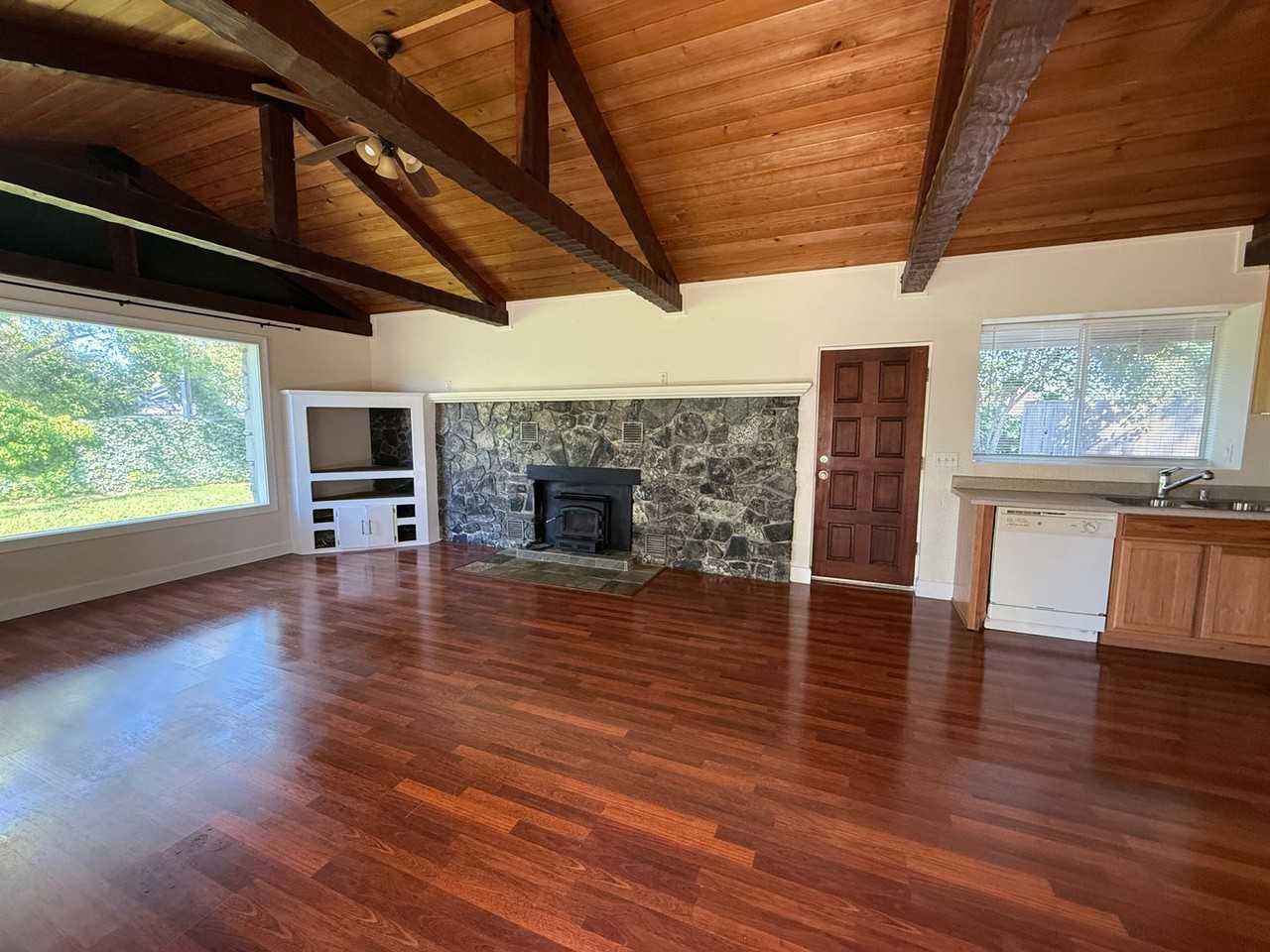 1250 Live Oak Ln - Photo 2 of 19