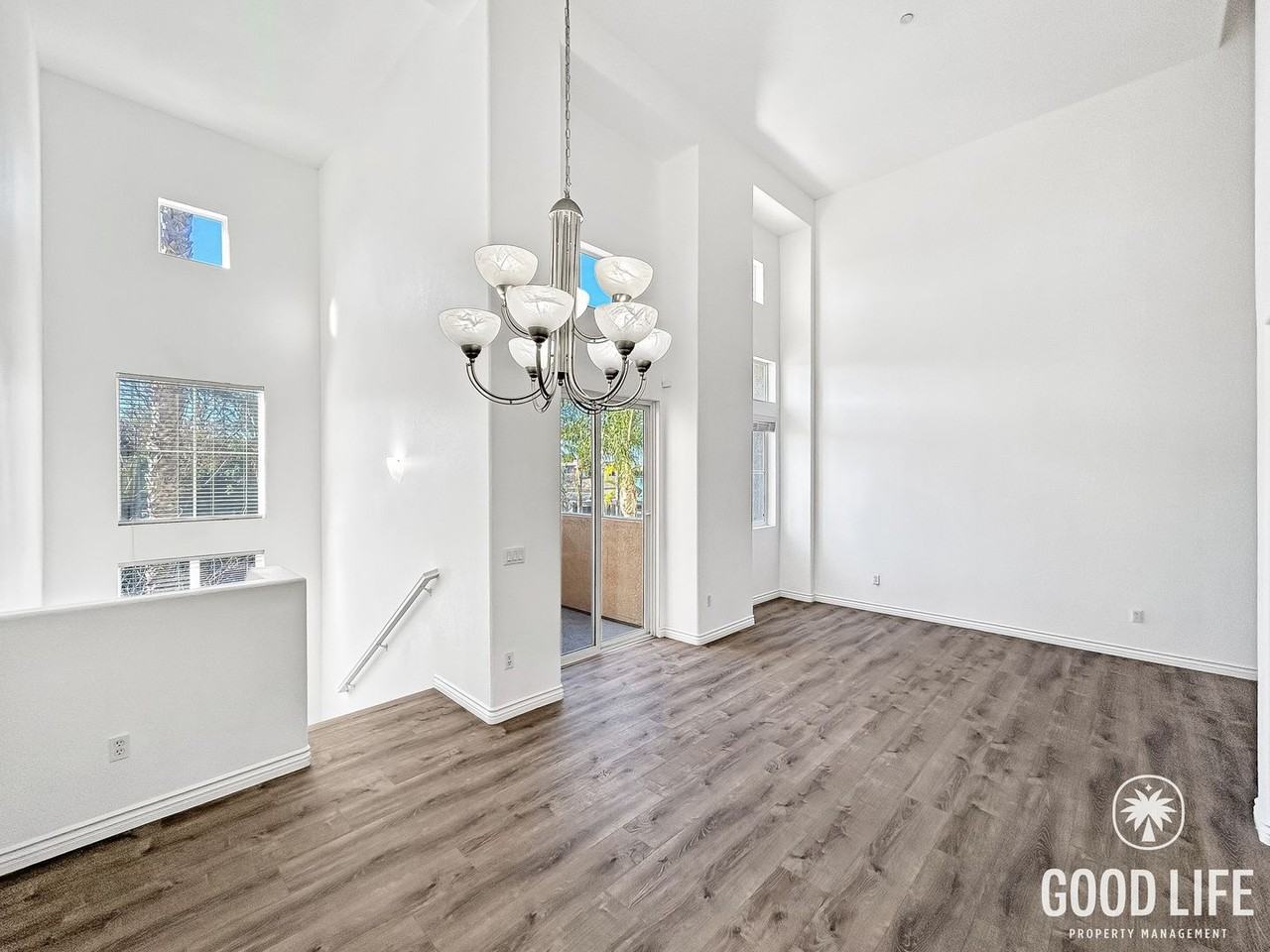 8854 Spectrum Center Blvd - Photo 3 of 26