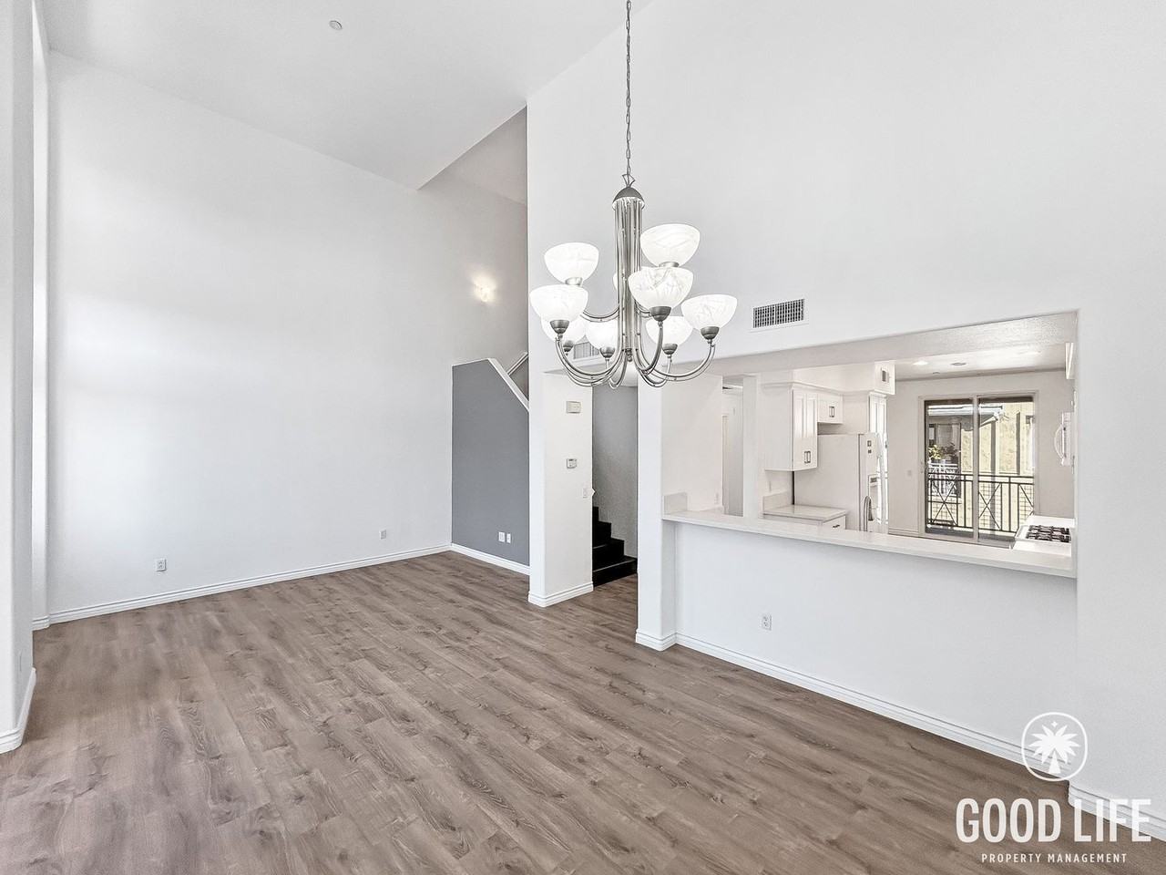 8854 Spectrum Center Blvd - Photo 4 of 26