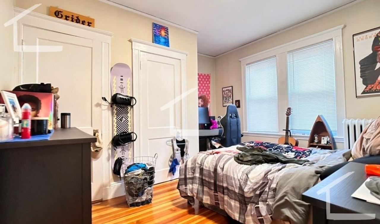 4 Glenley Ter - Photo 4 of 8