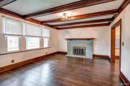 7472 Woodrow Wilson St #NA - Photo 4 of 17