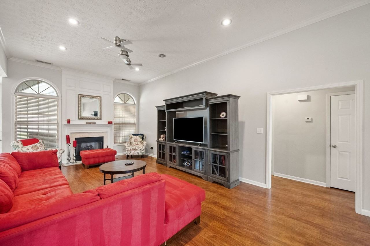 11412 Top Walnut Loop - Photo 6 of 28