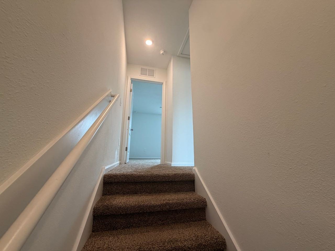 9257 Stony Brook Rd - Photo 7 of 14