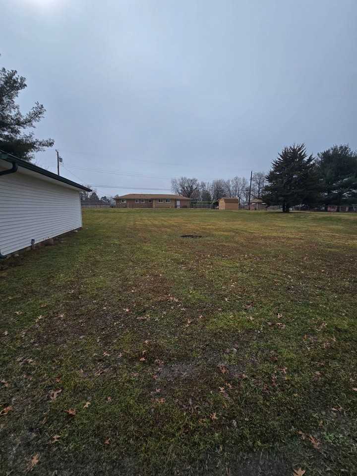 1703 E Stop 12 Rd - Photo 3 of 14