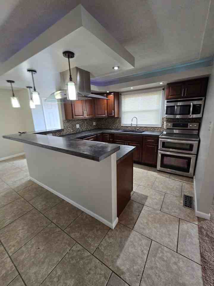 1703 E Stop 12 Rd - Photo 4 of 14