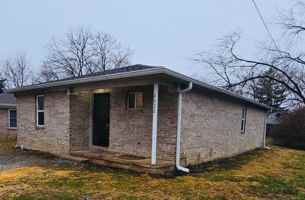 featured image of 4022 N Edmondson Ave