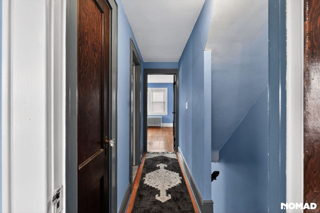 96 Kenwood Ave - Photo 2 of 31