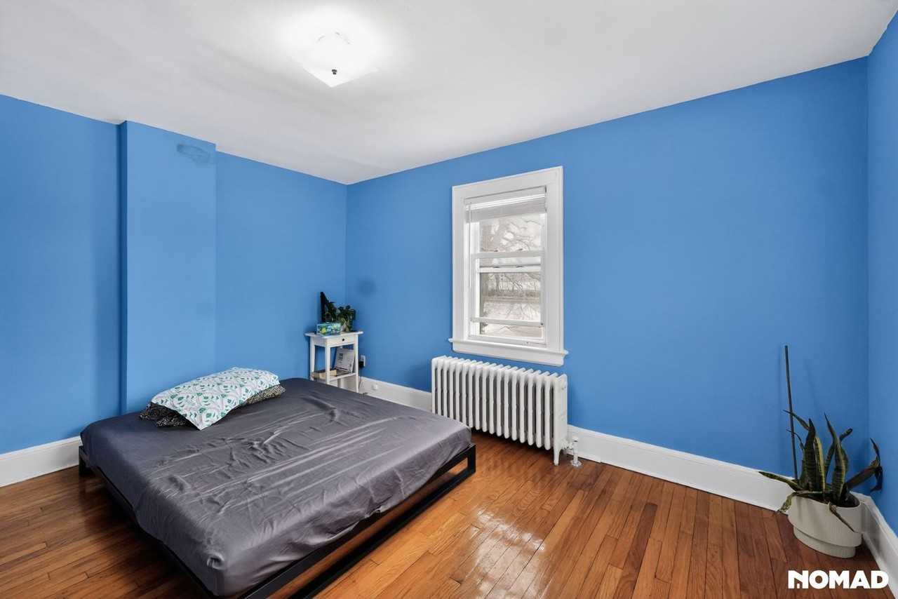 96 Kenwood Ave - Photo 4 of 31