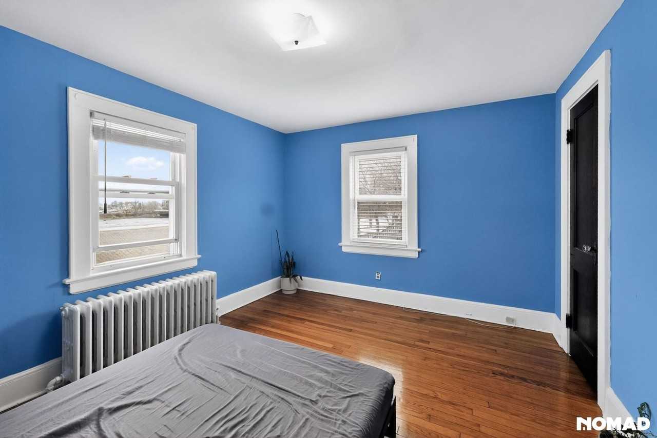 96 Kenwood Ave - Photo 7 of 31